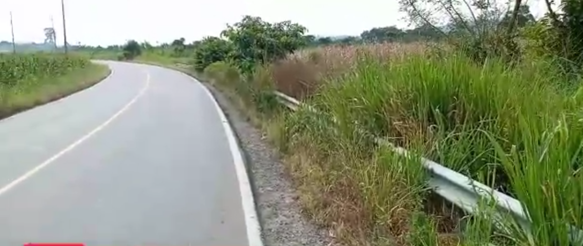 Barandas de seguridad en la parroquia Los Ángeles en mal estado.
