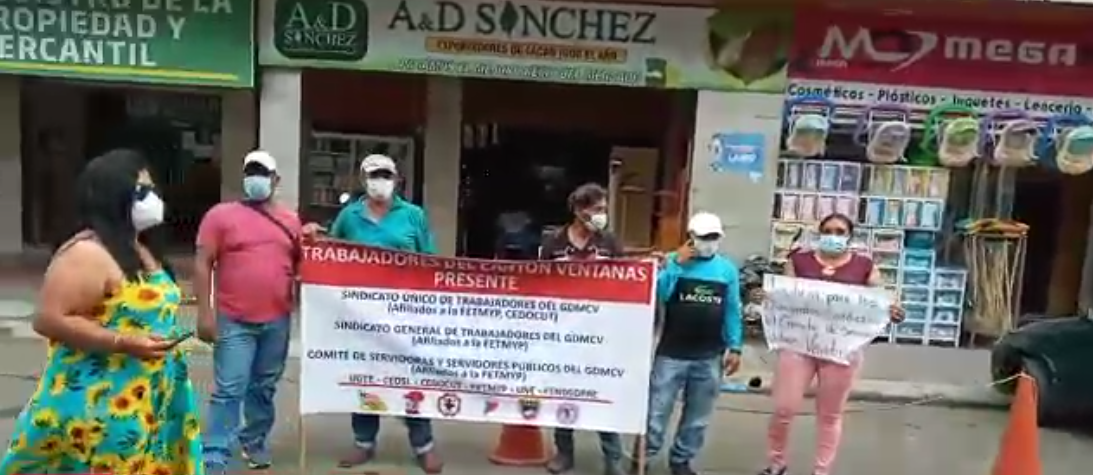 Obreros municipales de Ventanas piden regresar a sus actividades.